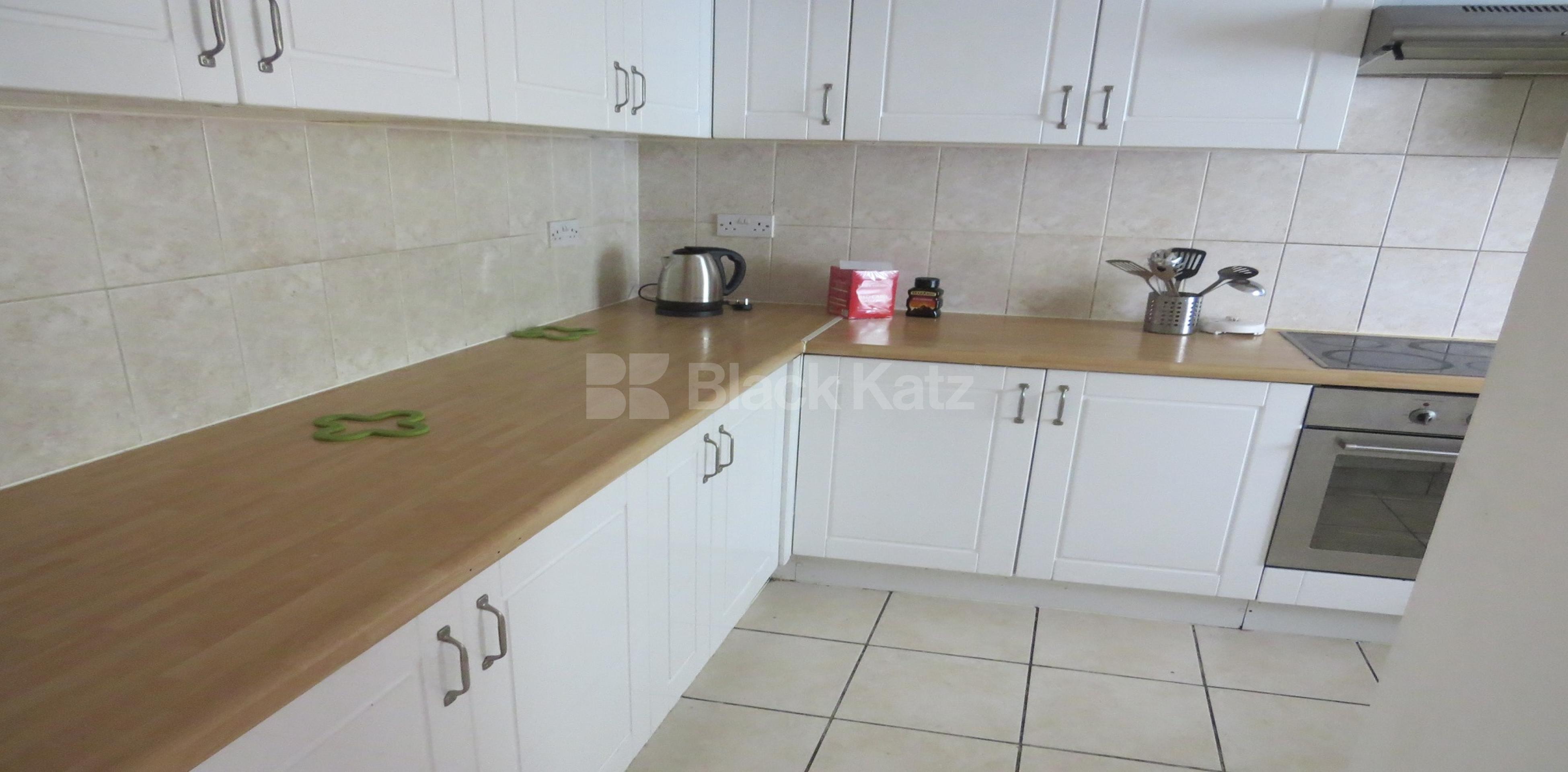 			NEW INSTRUCTION  (Includes water rates and broadband)., 4 Bedroom, 1 bath, 1 reception Maisonette			 Yaldham House Old Kent Road, Borough SE1 SE1